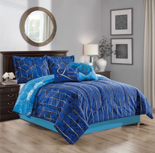 Turner 5 Piece Comforter Set Includes 2 Pillow Shams and 2 Throw Pillows, Blue Geometric