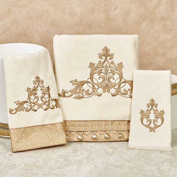 Avanti Monaco 3 Piece Bath Towel, Hand Towel and Fingertip Towel Set, Light Cream